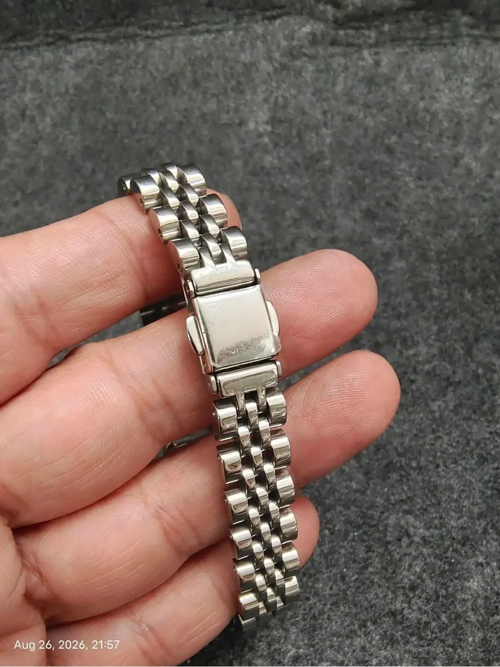 NWOB Cendre Australia Women's Silver Bracelet Watch - White Dial